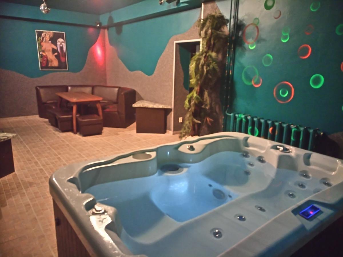 Vaivorykste Hotel Šiauliai Buitenkant foto